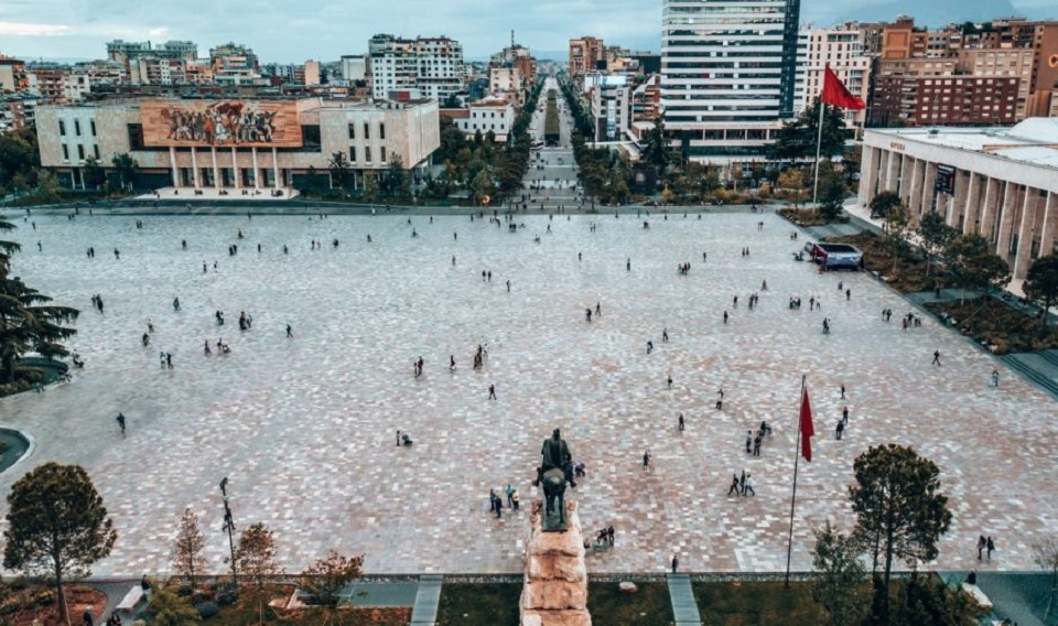 Rreth 80 per qind e shqiptareve pa arsim te larte, renditemi te fundit ne Europe